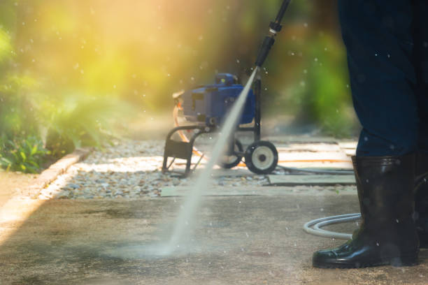 Best Machinery and Equipment Cleaning  in Loyalhanna, PA